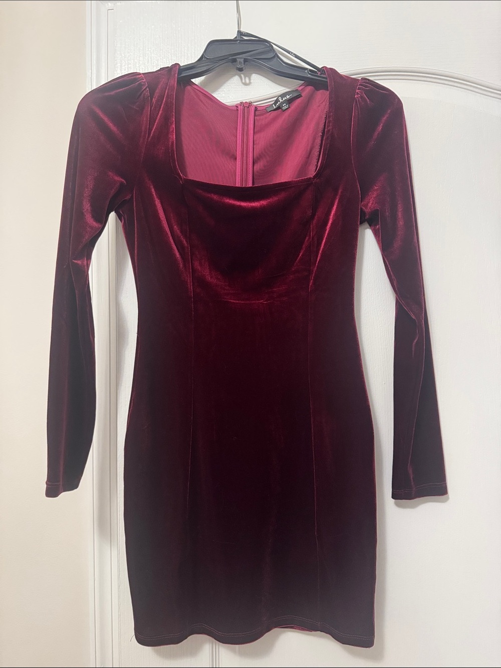 Lulu's Burgundy Velvet Square-Neck Long Sleeve Dress